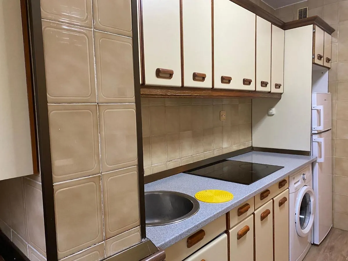 Apartment Jose Simon Cabarga